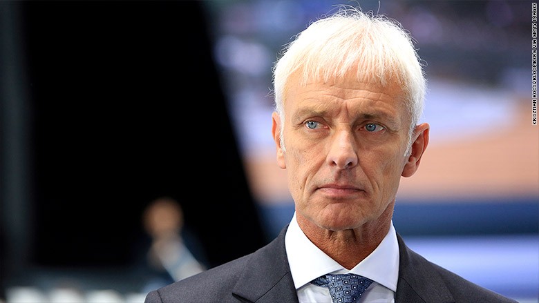 Matthias Mueller: Bac thay kinh doanh giup Volkswagen vuot “bao to”